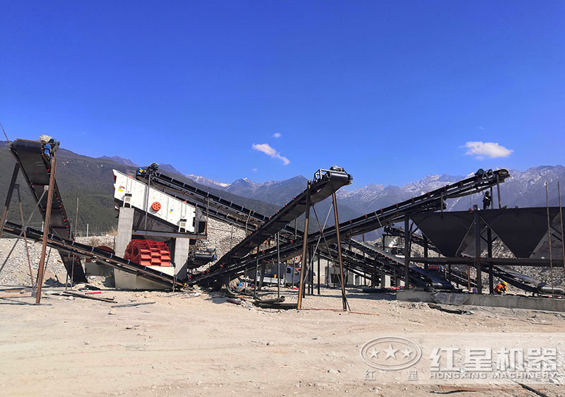 300t/h洗砂生产线配置3227轮斗洗砂机 300t/h洗砂生产线配置3227轮斗洗砂机