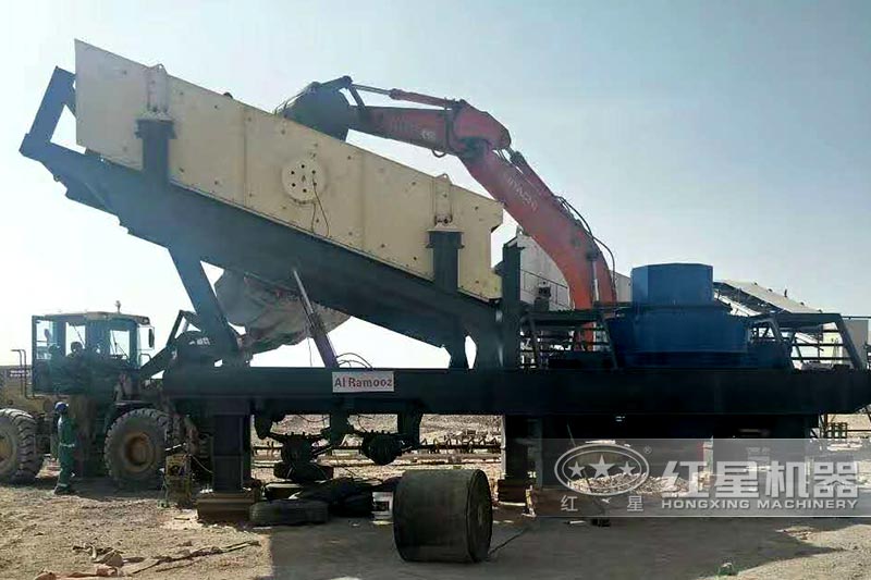 大型鹅卵石流动碎沙现场 大型鹅卵石流动碎沙现场