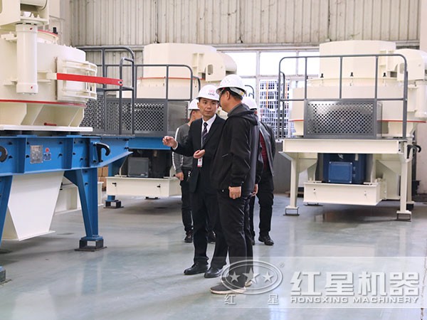 鹅卵石打沙机,用户参观现场 鹅卵石打沙机,用户参观现场