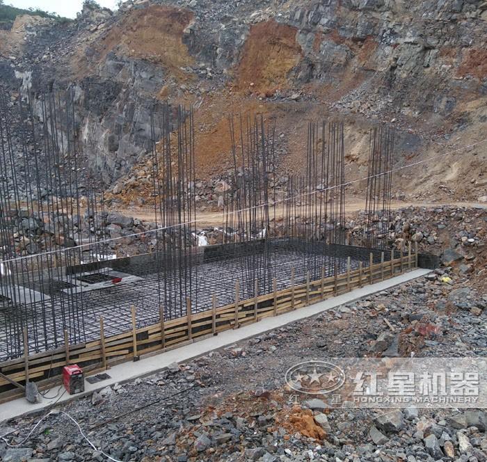 浇筑基础平台 浇筑基础平台
