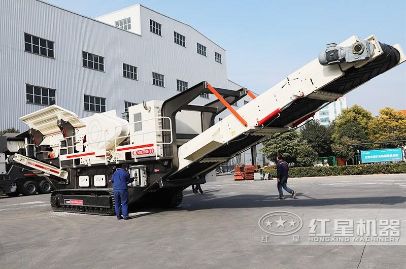 红星履带式大型移动破碎站出厂验货 红星履带式大型移动破碎站出厂验货
